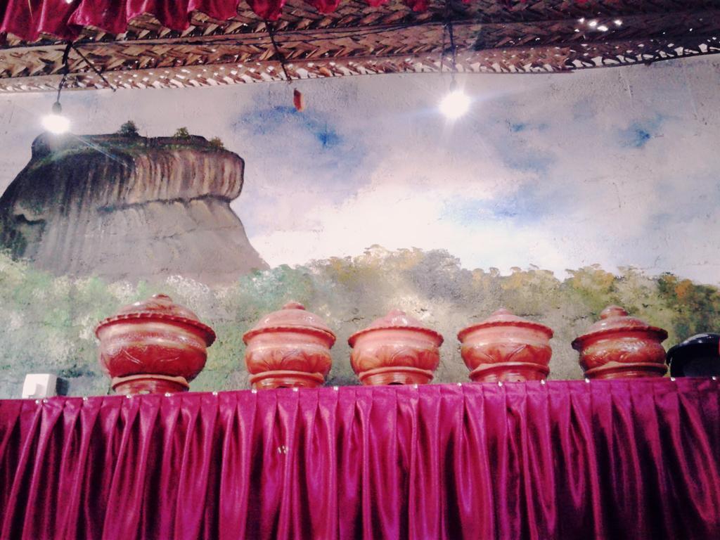 Bluesky Guest House Dambulla Bagian luar foto