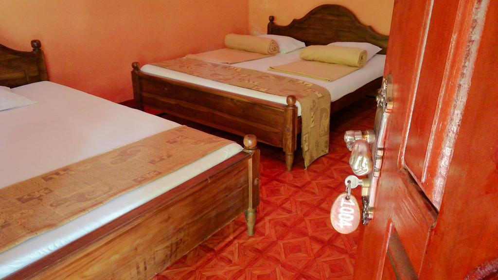 Bluesky Guest House Dambulla Bagian luar foto