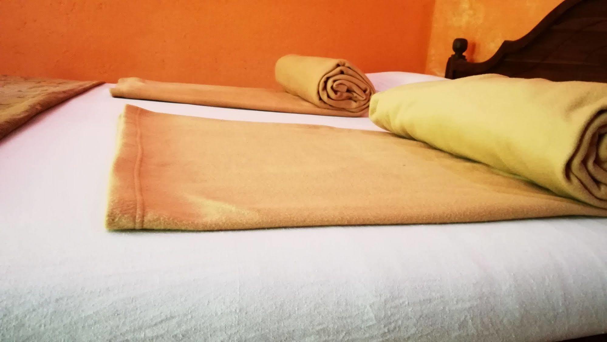 Bluesky Guest House Dambulla Bagian luar foto