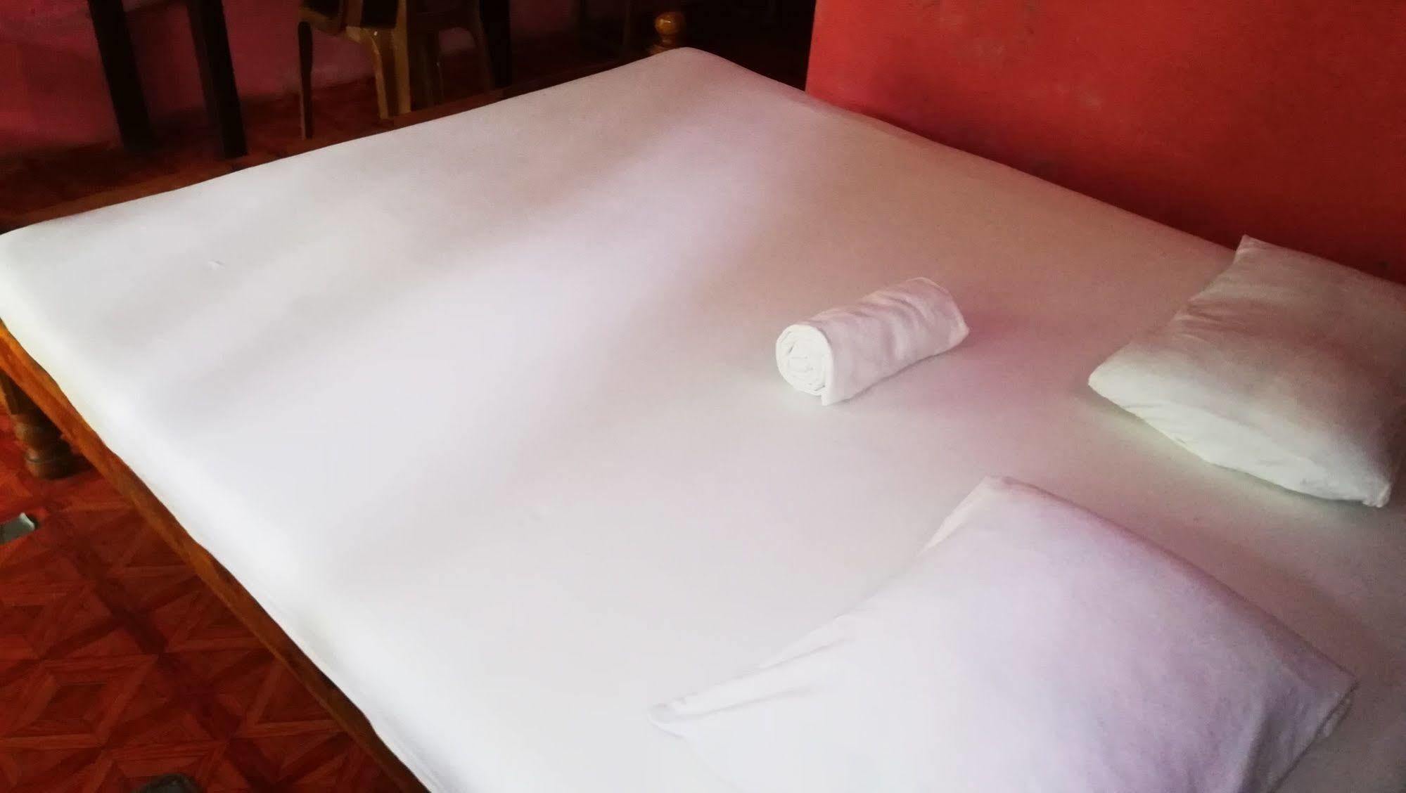 Bluesky Guest House Dambulla Bagian luar foto